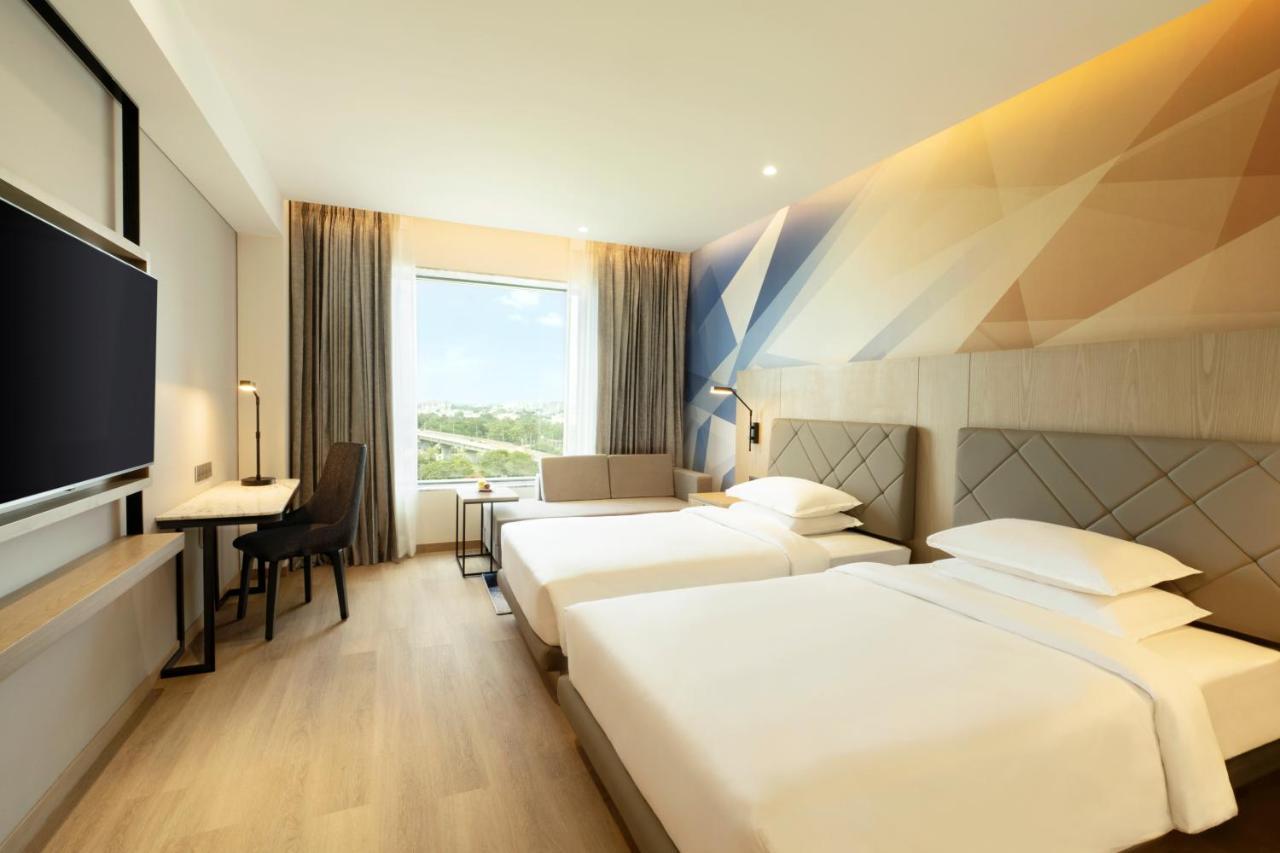 Hyatt Place Bharuch Bagian luar foto