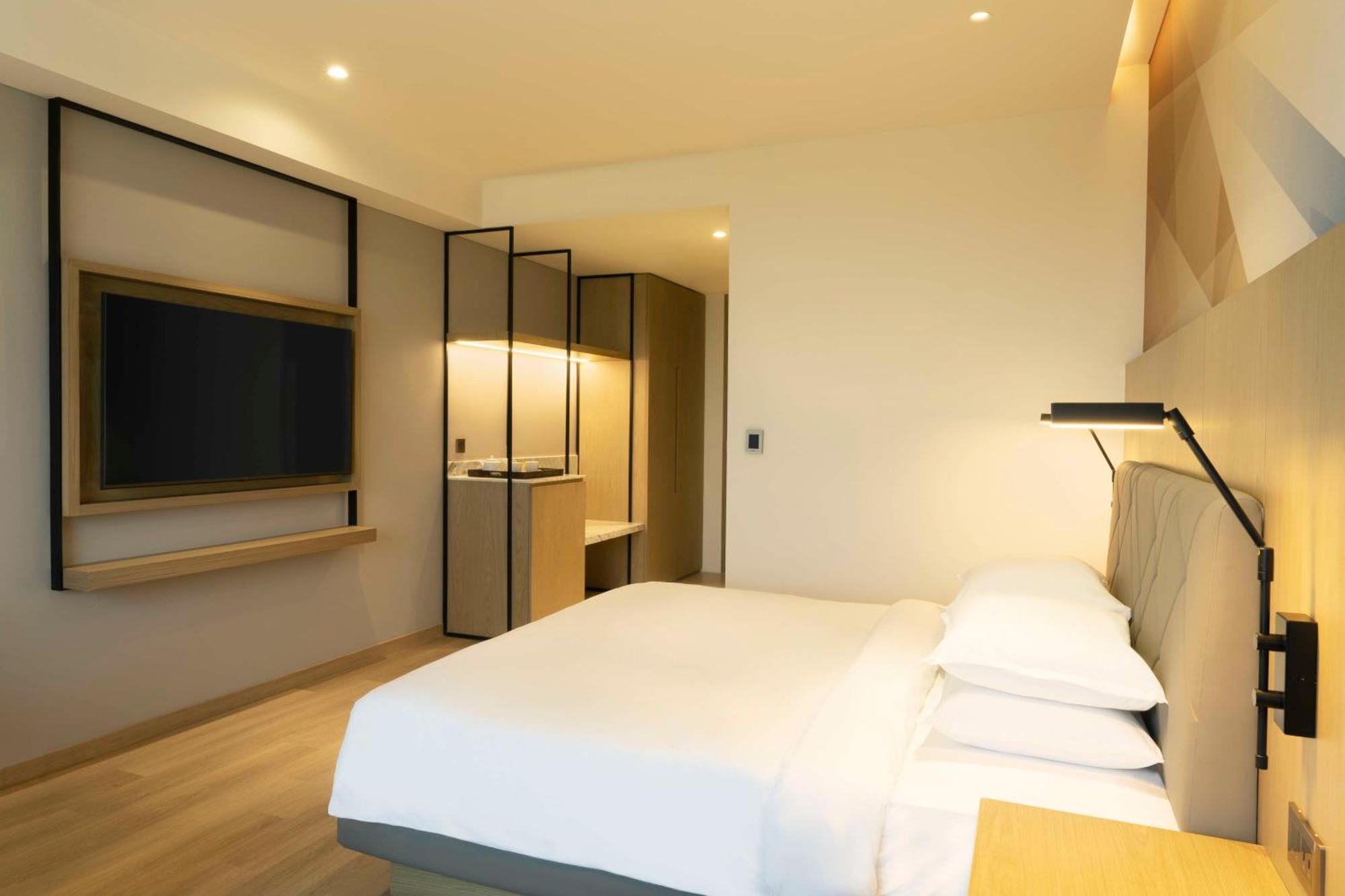 Hyatt Place Bharuch Bagian luar foto