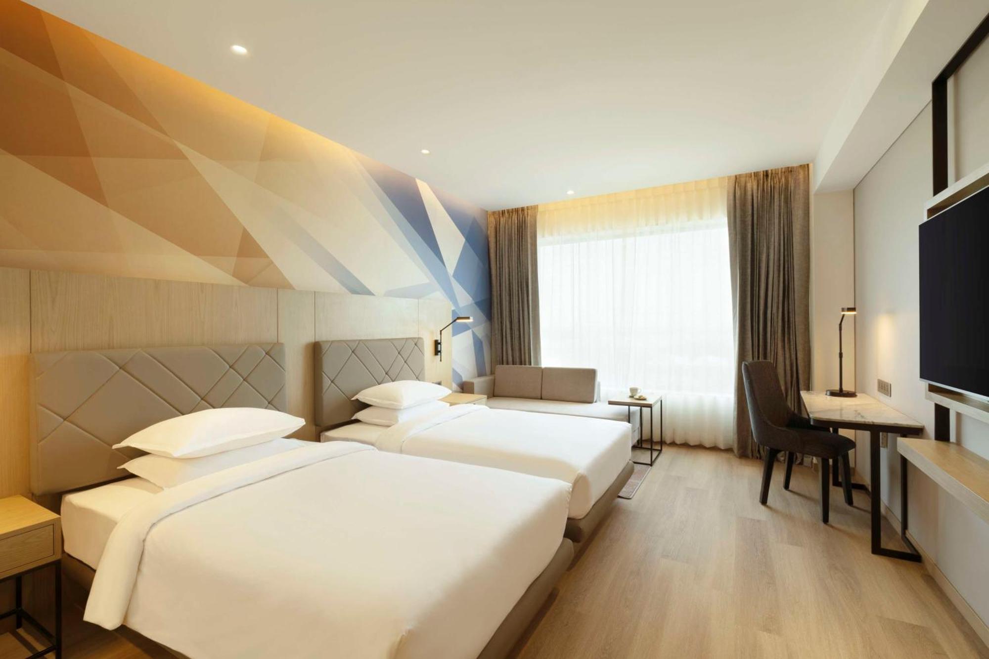 Hyatt Place Bharuch Bagian luar foto